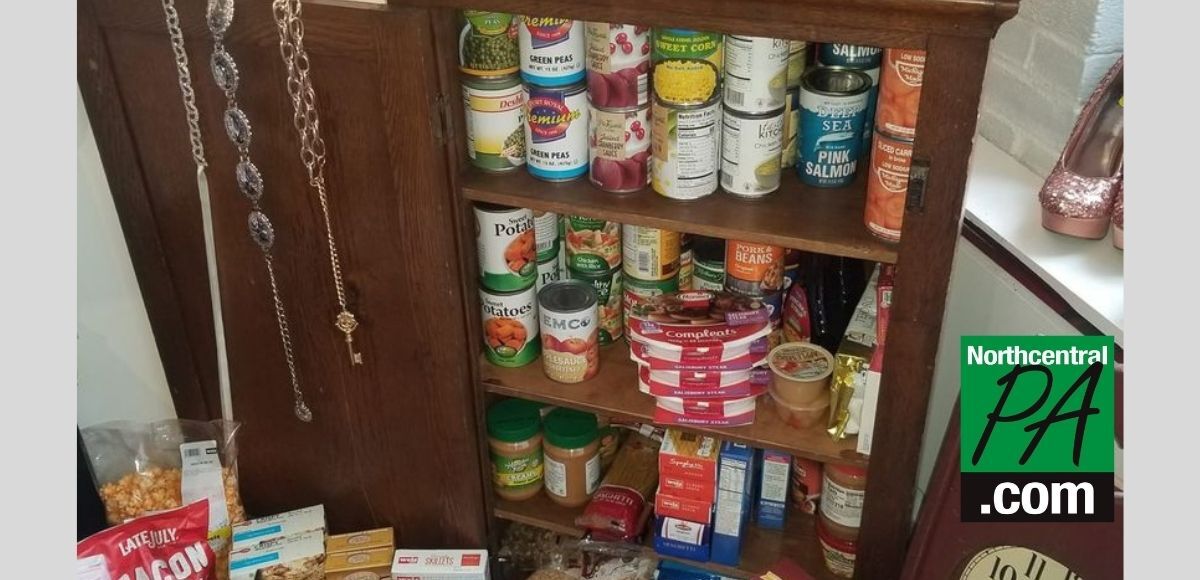 Nikki & Cachet's food pantry _ 2021
